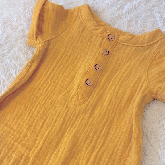 NWT Muslin Cotton Romper - Picture 2 of 4
